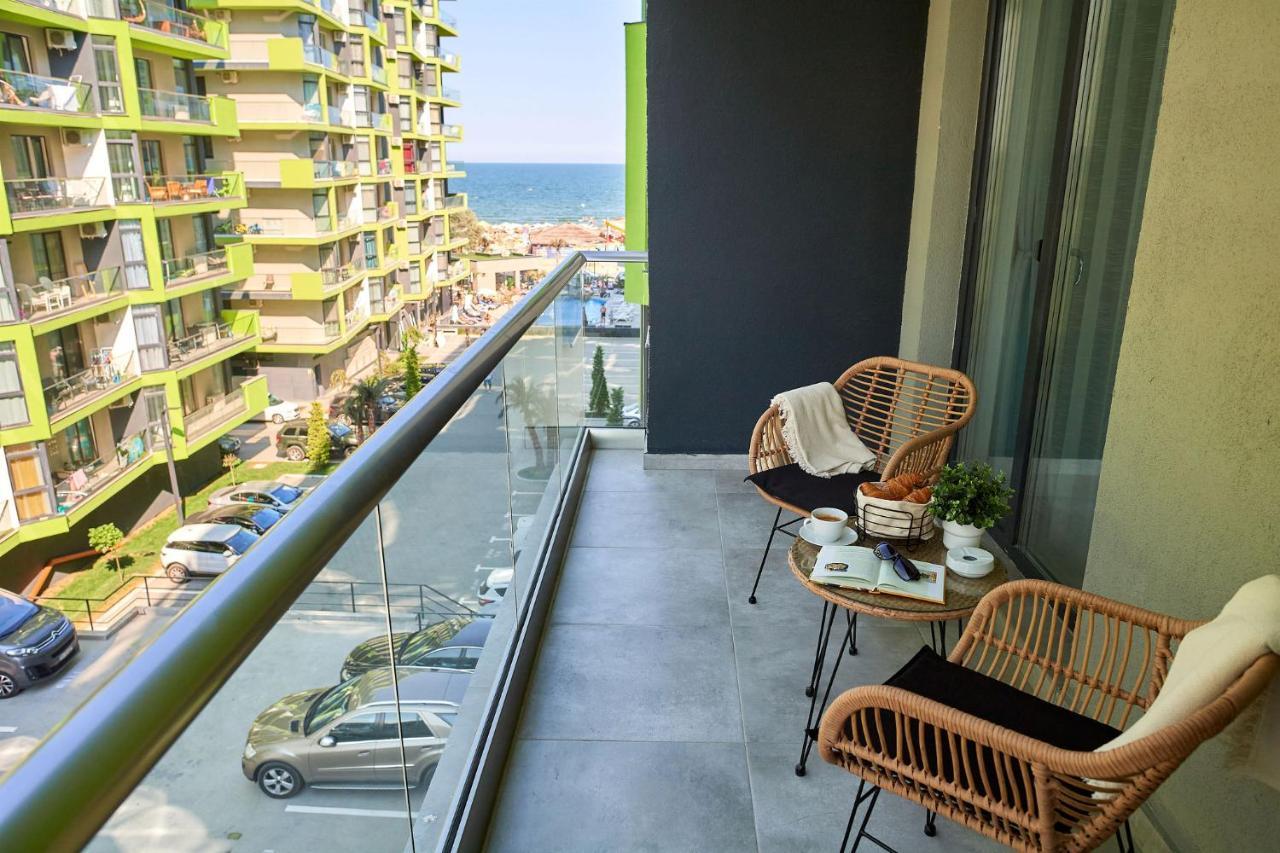 Vanilla Luxury Apartment Spa N Pool Beach Resort Navodari Bagian luar foto
