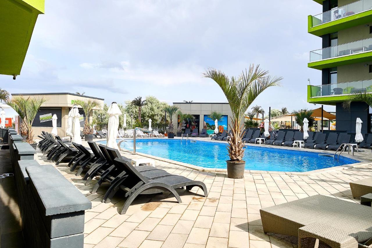 Vanilla Luxury Apartment Spa N Pool Beach Resort Navodari Bagian luar foto